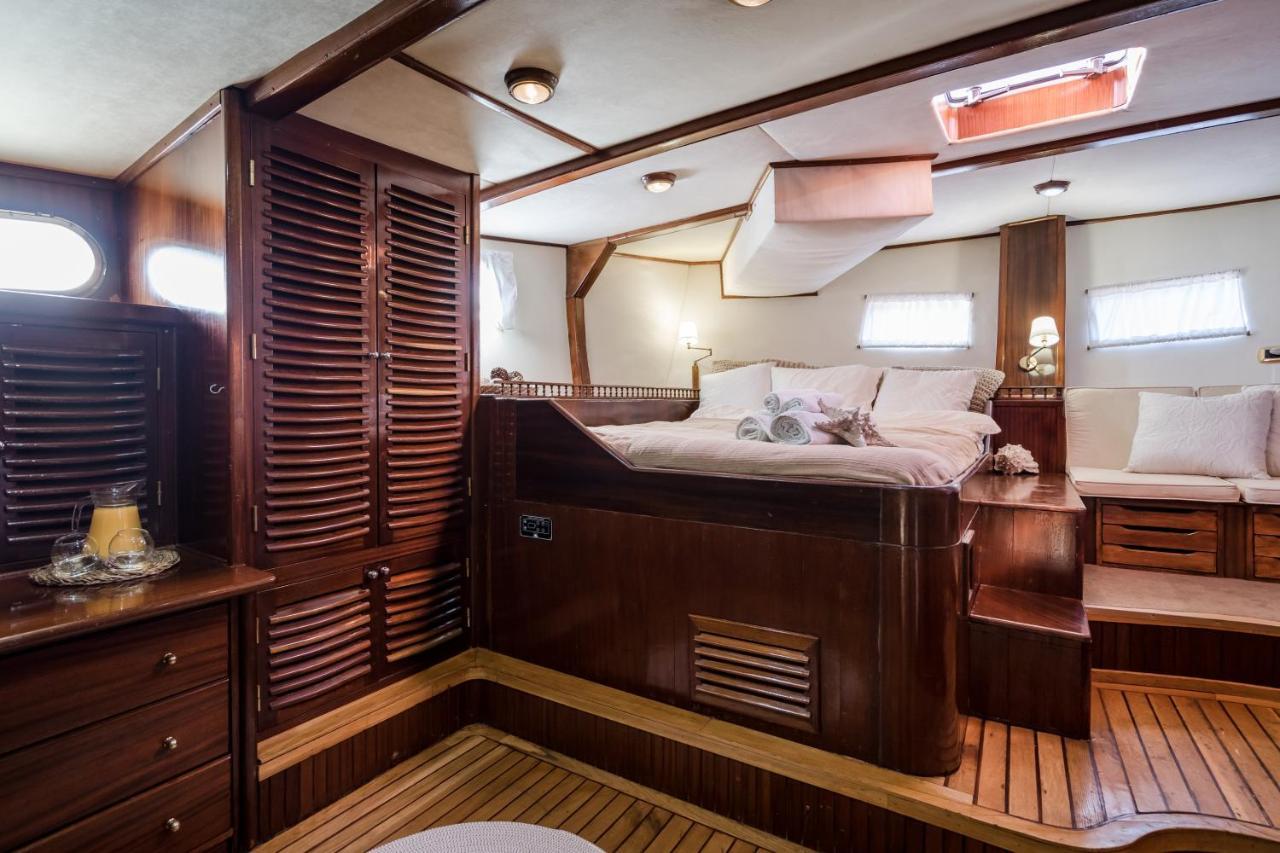 Botel Spacious Yacht Center 5 Barcellona