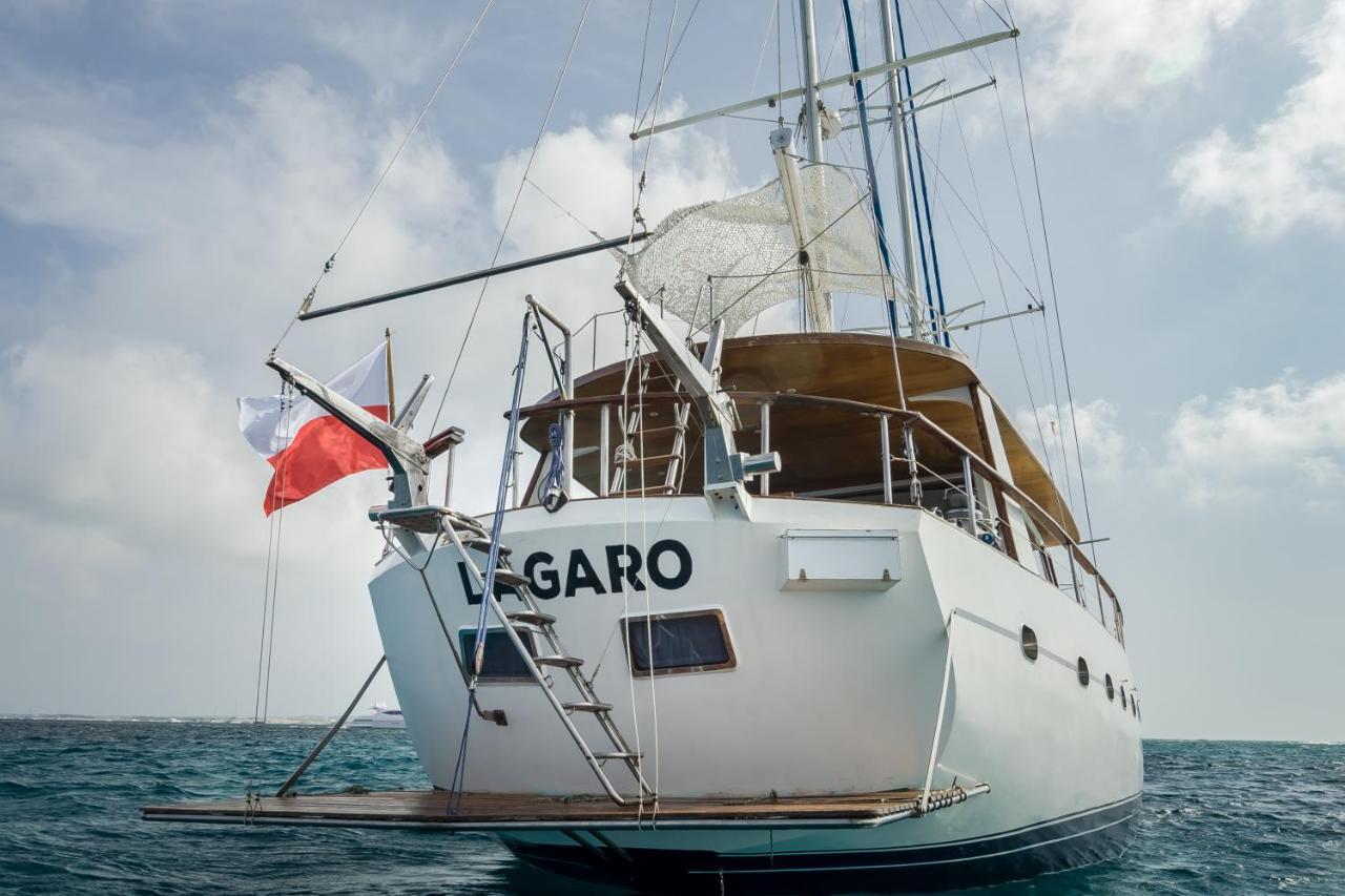 Spacious Yacht Center 5 * Barcellona